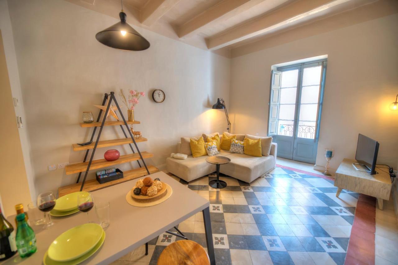 Charming & Traditional Flat In City Center Esch1-2 Valeta Exterior foto