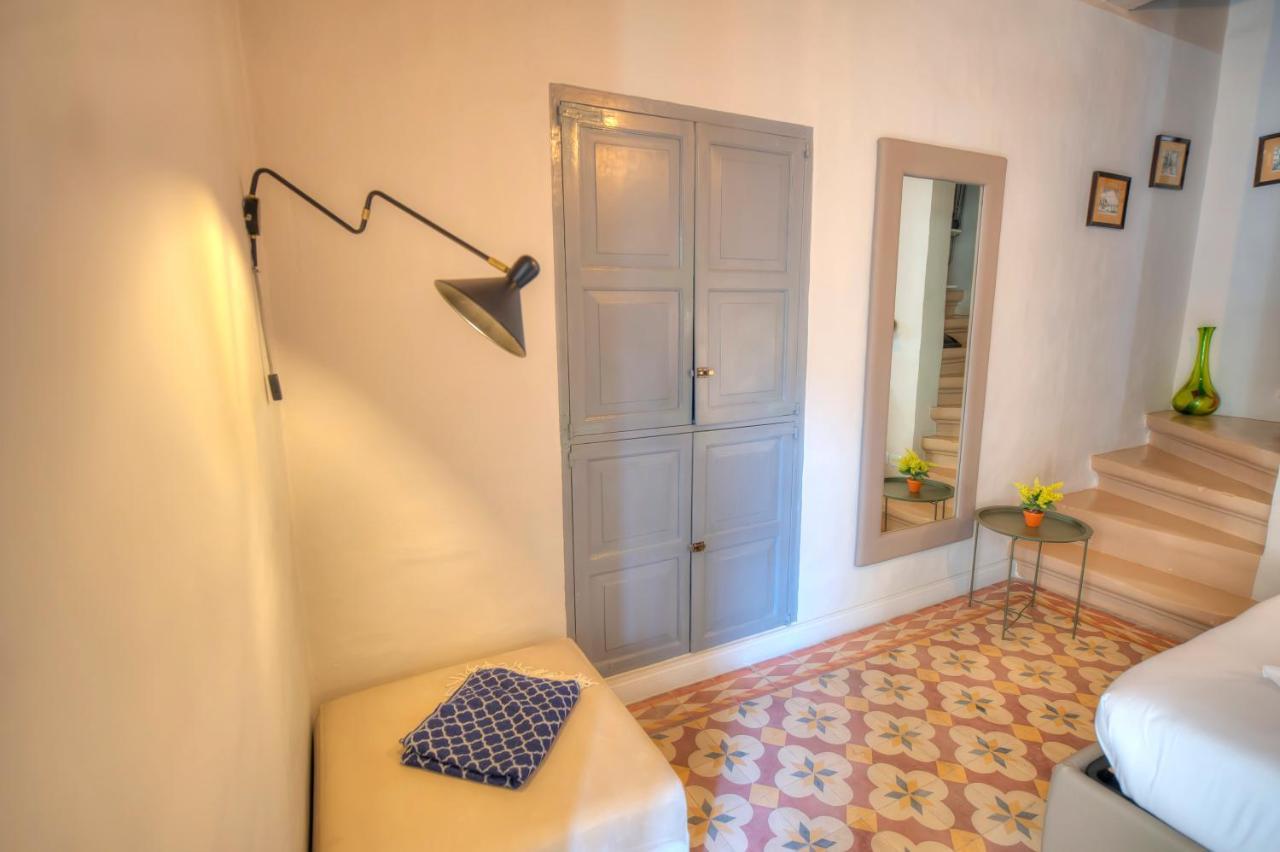 Charming & Traditional Flat In City Center Esch1-2 Valeta Exterior foto