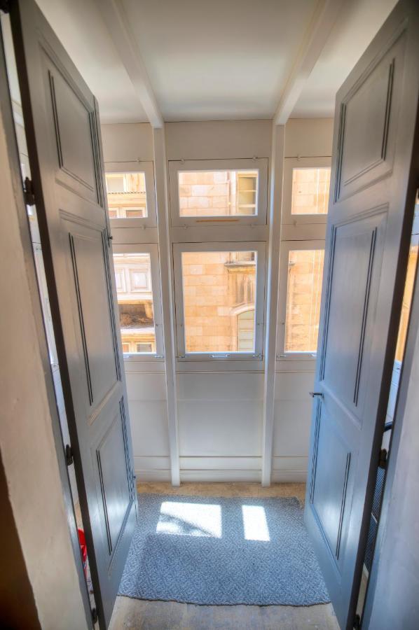 Charming & Traditional Flat In City Center Esch1-2 Valeta Exterior foto